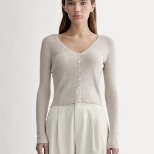 🆕EVERLANE The Cardigan in Ultrasoft Merino